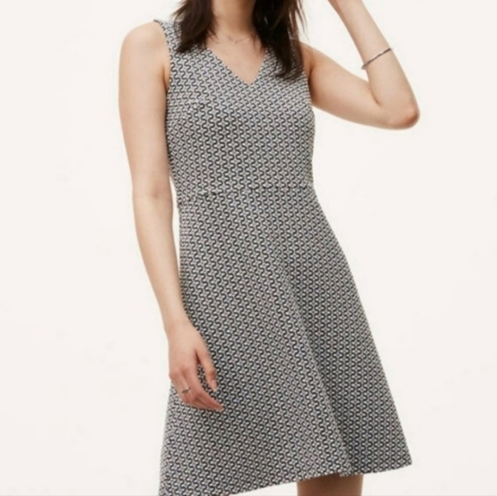 NWT LOFT Black & White Geotextured A-Line Ponte Dress